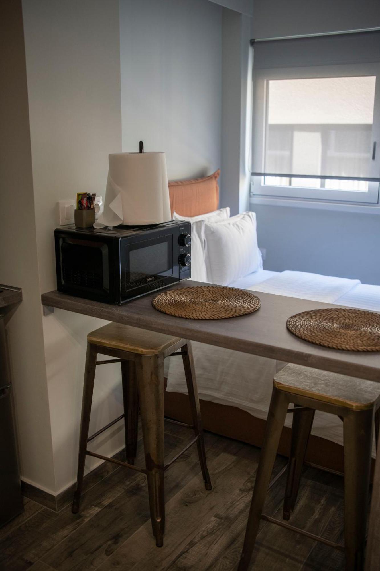 Rooster Suites 아테네 외부 사진