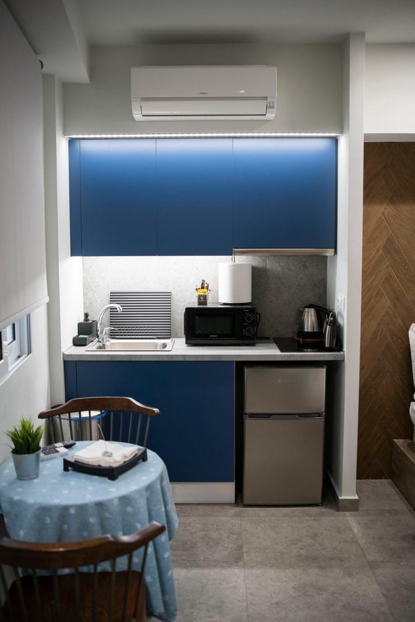 Rooster Suites 아테네 외부 사진